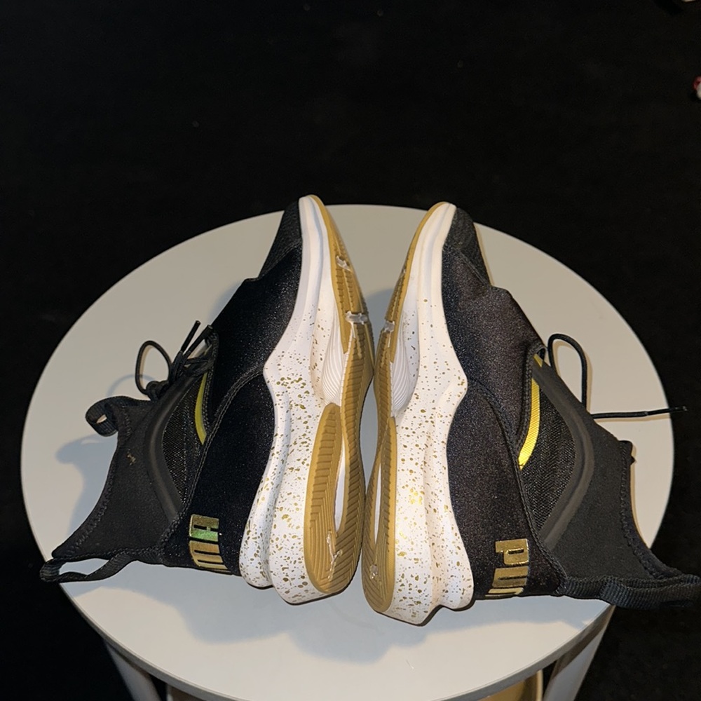 PUMA Women's Phenom Gold Wn Sneaker Black - Picture 5 of 9